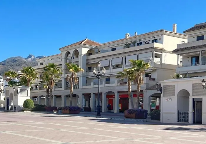 Lual Plaza De Espana - 1 Nerja