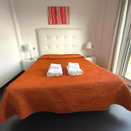 Lual Plaza De Espana - 1 * Нерха